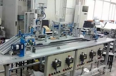 個(gè)性化定制與大規(guī)模柔性制造 網(wǎng)絡(luò)技術(shù)驅(qū)動(dòng)下的發(fā)展趨勢與案例分析